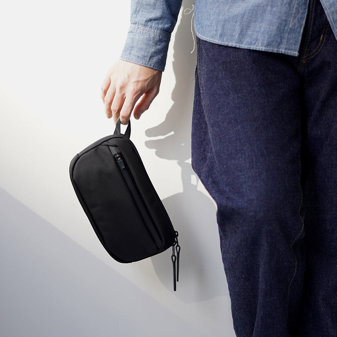 AER / Pochette Slim 2