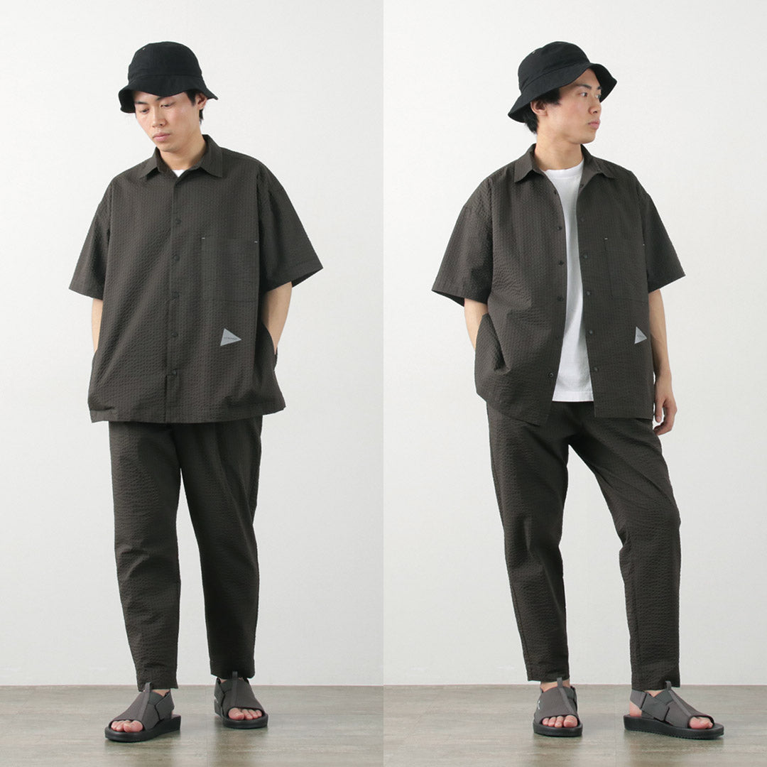 Et pantalon de seersucker à sec / sèche
