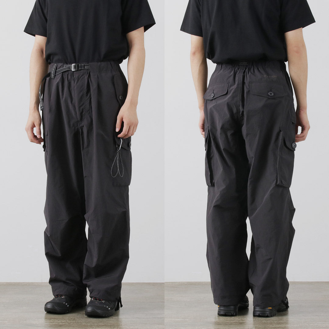 Et errer / pantalon de chargement surdimensionné