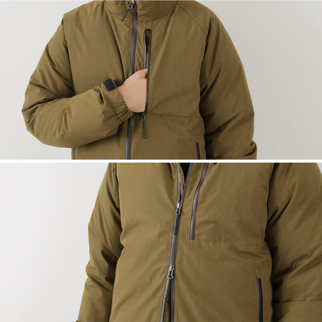 Chaqueta de plumón con cuello alto NANGA / HINOC