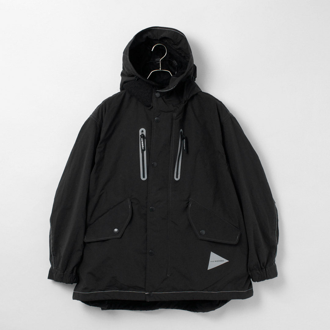 AND WANDER / Manteau OCTA en queue de poisson
