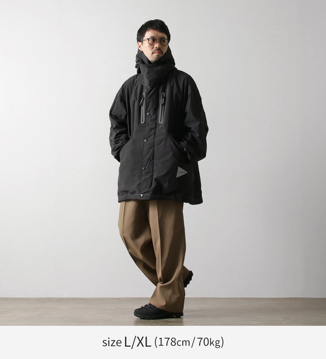 AND WANDER / Manteau OCTA en queue de poisson
