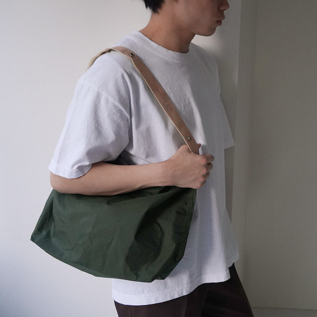 PHADUA / RIPSTOP尼龙皮袋 /肩带
