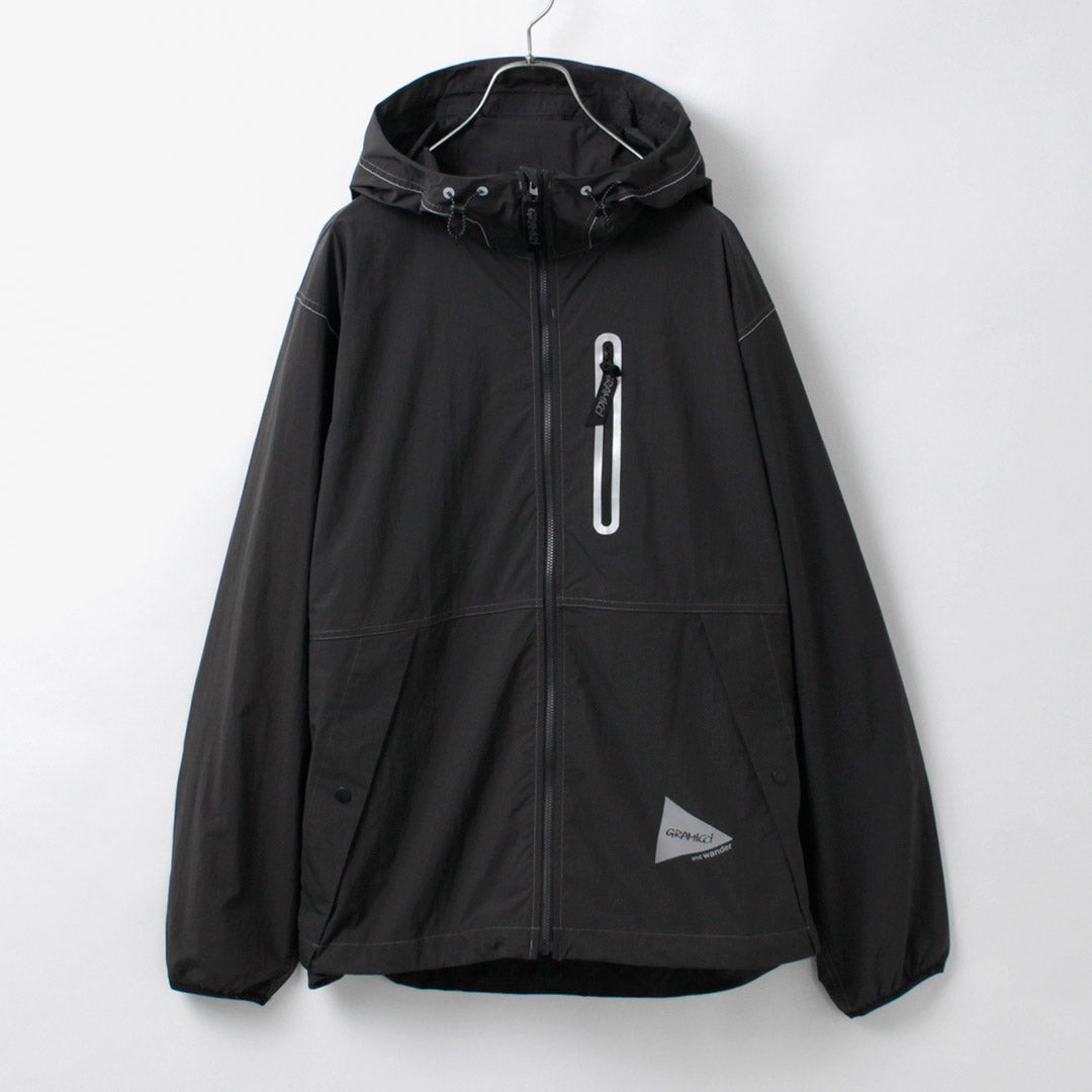 AND WANDER / Gramicci Collaboration Veste en nylon blush