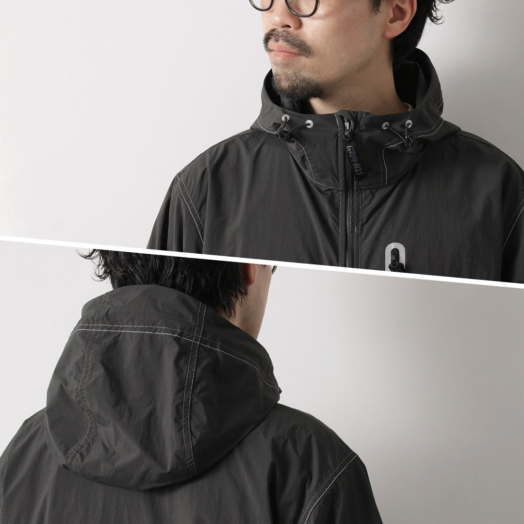 AND WANDER / Gramicci Collaboration Veste en nylon blush