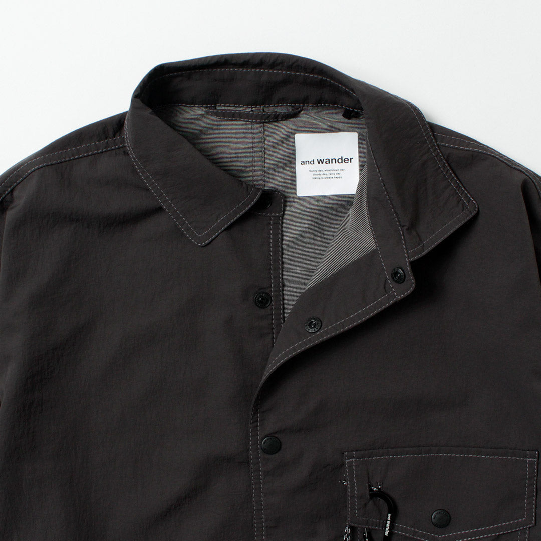AND WANDER / Veste chemise en nylon froissé