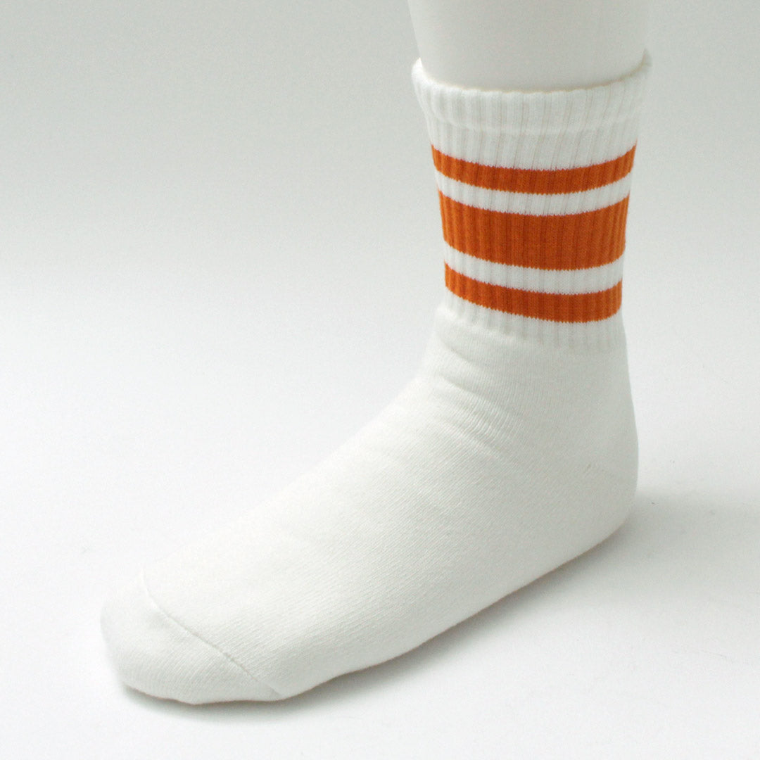 DECKA QUALITY SOCKS / 자수 스케이터 양말