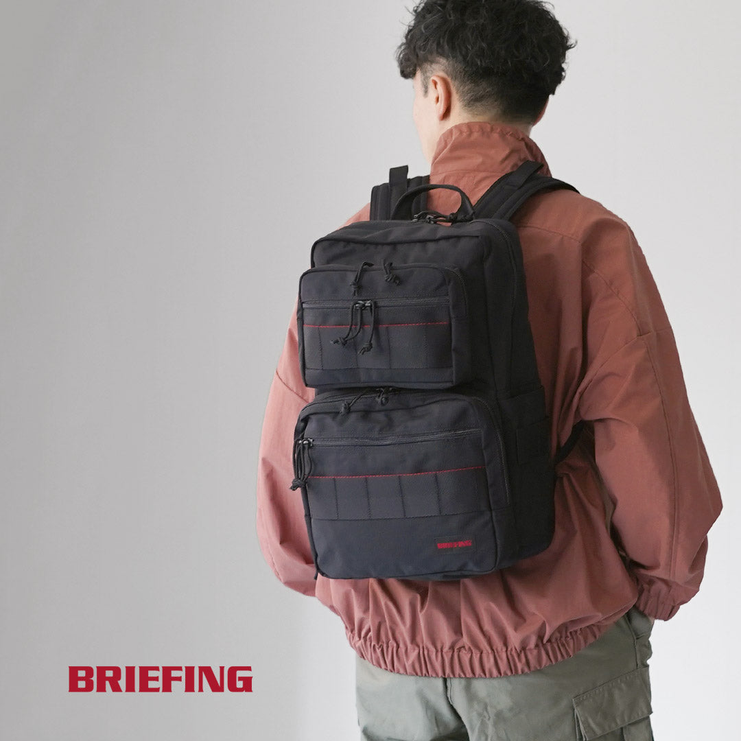 BRIEFING / Mochila compacta