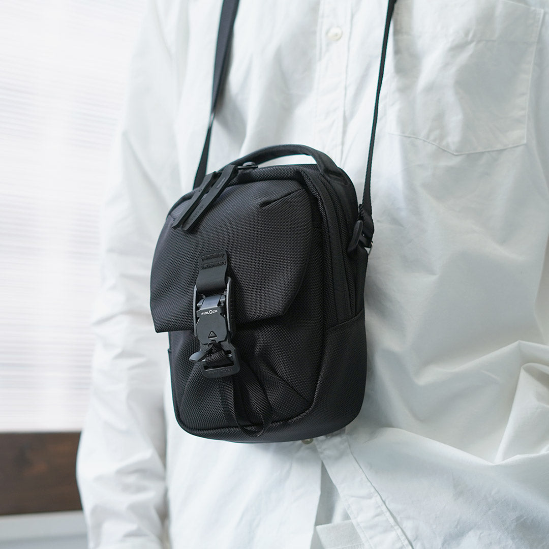 AER / Street Sling Bag