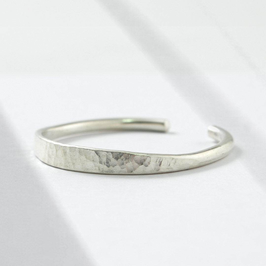 phaduA / Karen Bracelet Yeux Martelés Argent