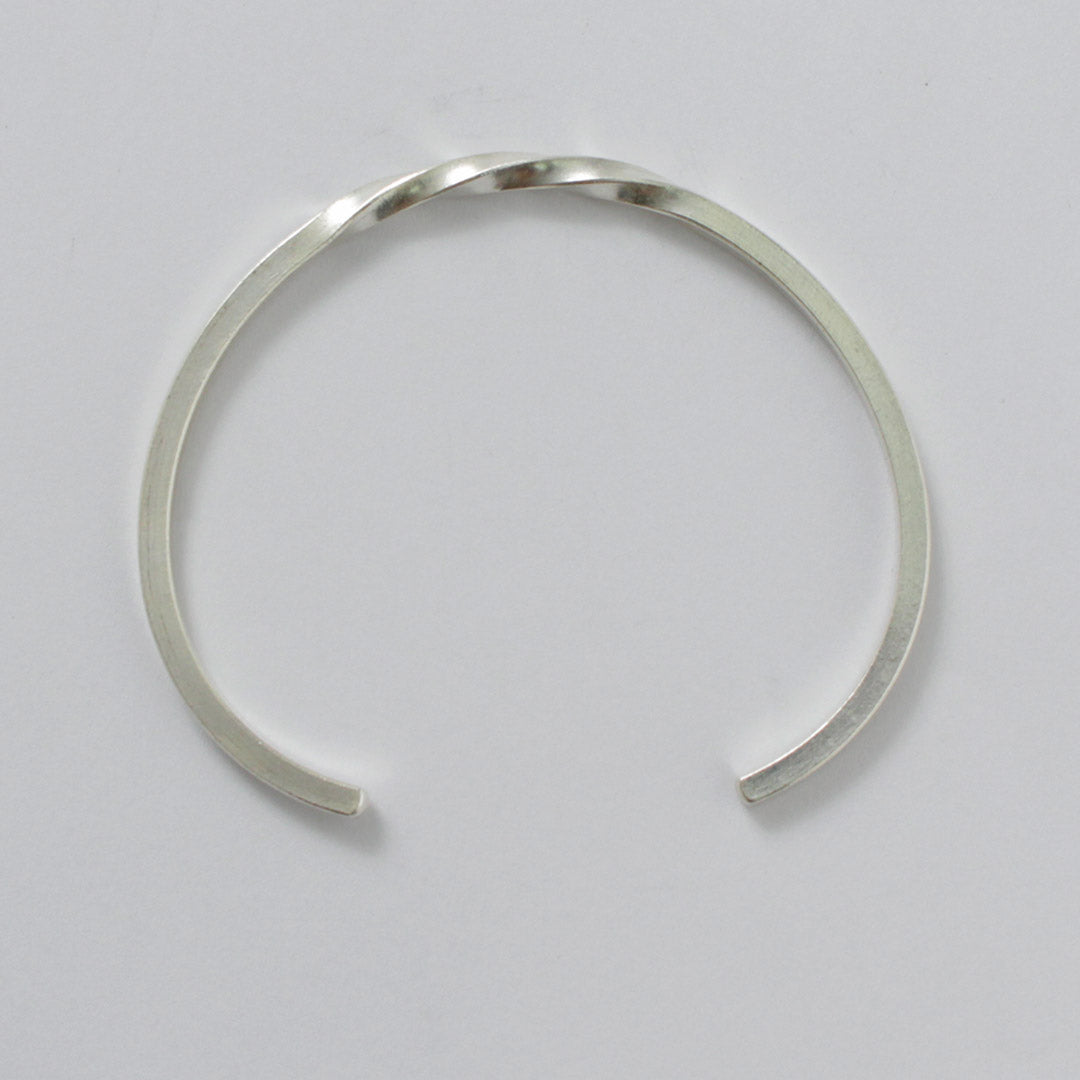 phaduA / Brazalete trenzado de plata Karen