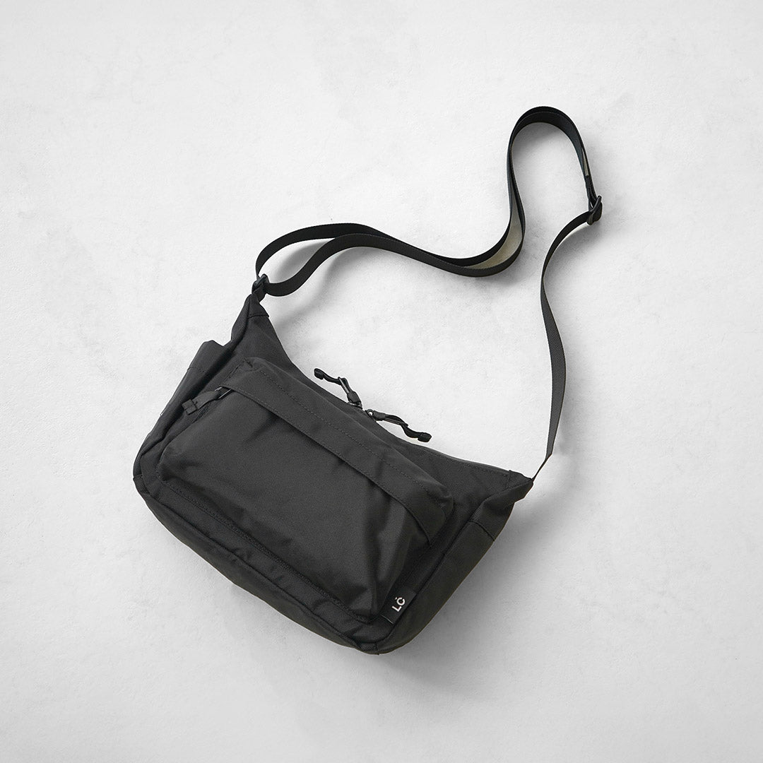 LC BY LOWERCASE / Shoulder Bag S