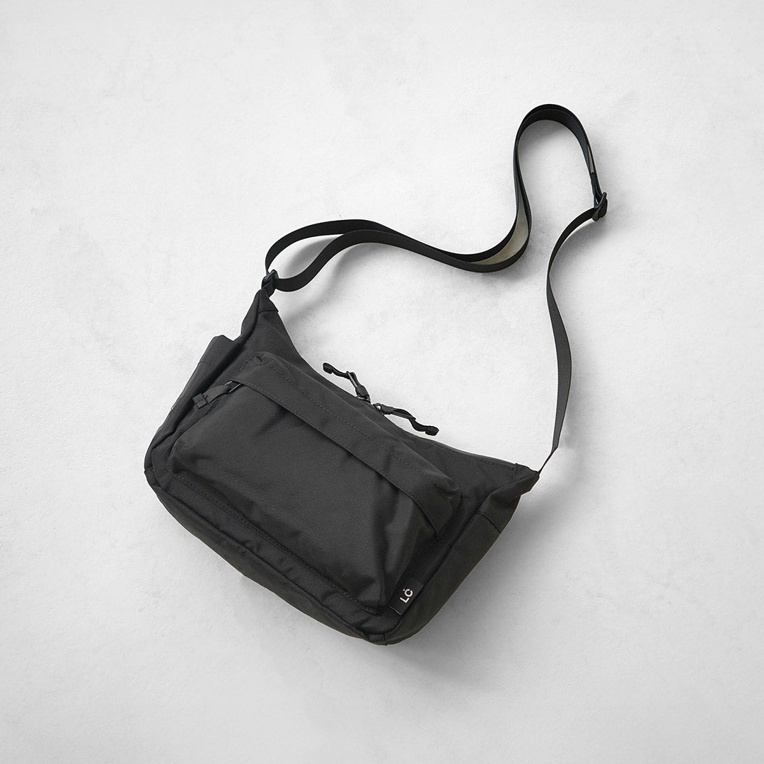 LC BY LOWERCASE / Shoulder Bag S