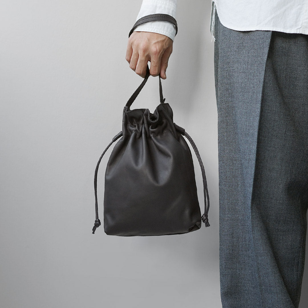 MR.OLIVE / IMPERMA-LEATHER 드로스트링 백