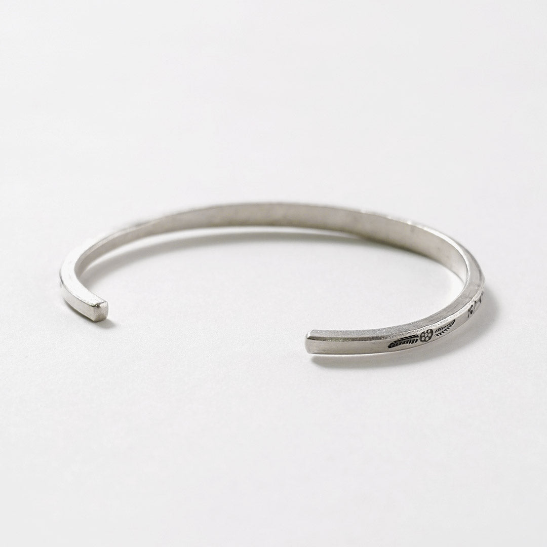 phaduA / Karen Silver Half-Circle Bangle