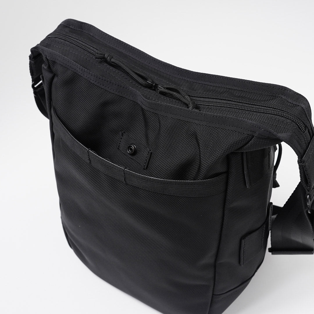 BRIEFING / Day Tripper Shoulder Bag A4 B5