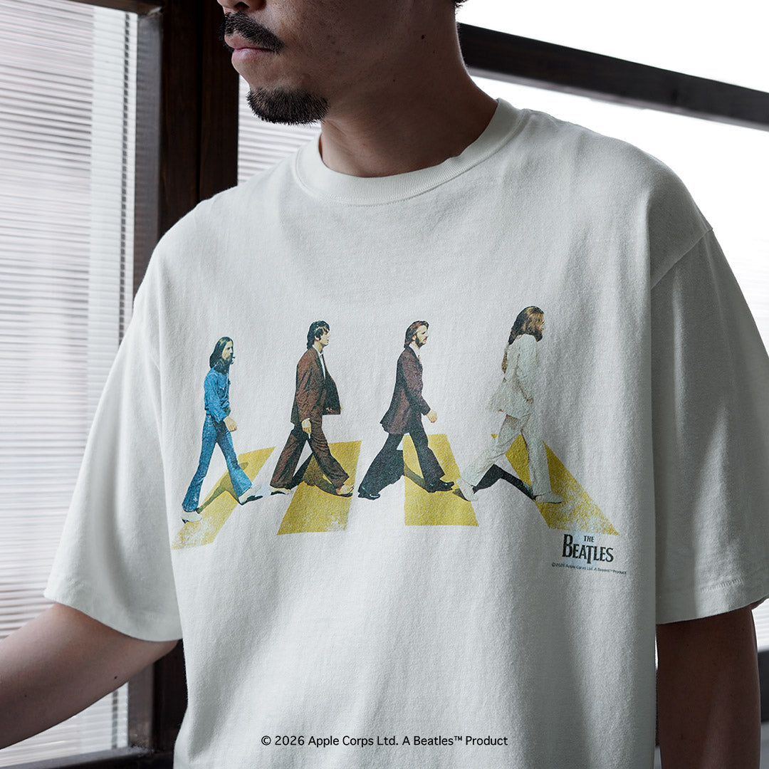 FREE RAGE / The Beatles × FREE RAGE Última grabación Camiseta de manga corta de algodón reciclado