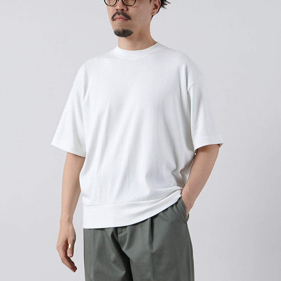 Camiseta de cuello de la tripulación de ajuste relajado de Gicipici / Tonnno