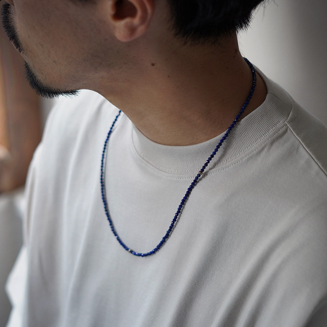 phaduA / Collier de perles taillées Lapis Lazuli 3 mm