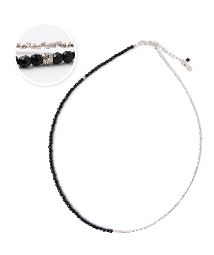 CHALISA T.. / Onyx W-Wrap Anklet