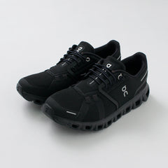 black / US7H