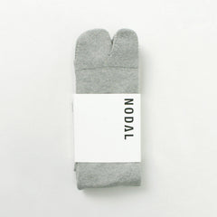gris / F