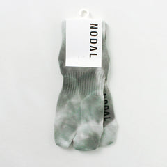 lightgray_charcoal / Free