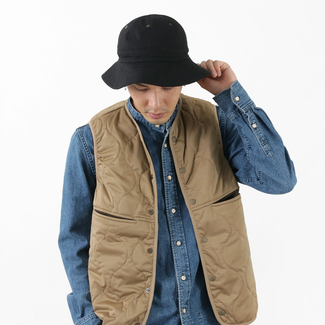 BLUE BOOKS CO. / Chapeau militaire