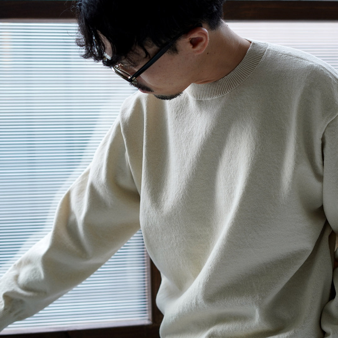 YONETOMI NEW BASIC / 硬質羊絨針織套頭衫
