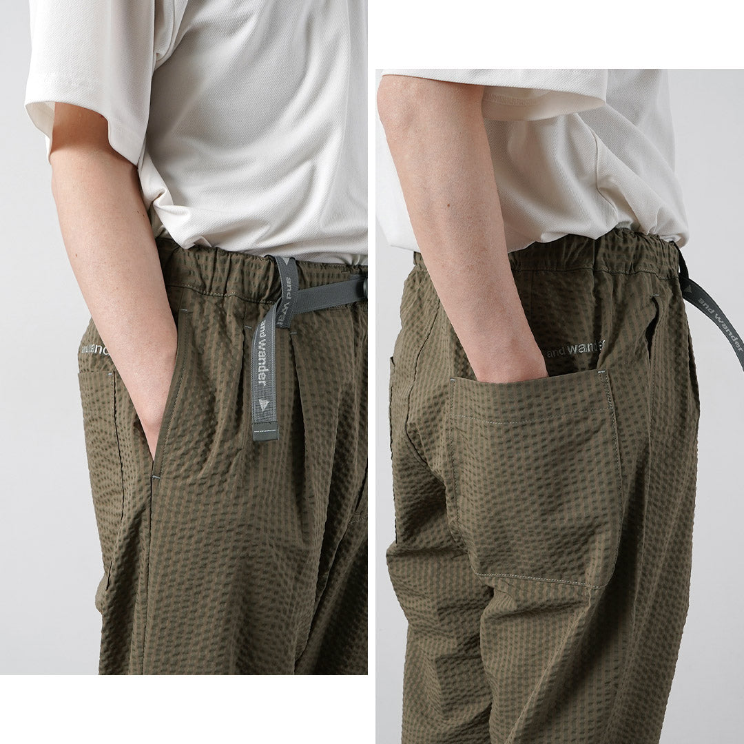 Et pantalon de seersucker à sec / sèche