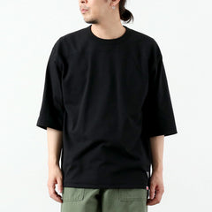 black / M