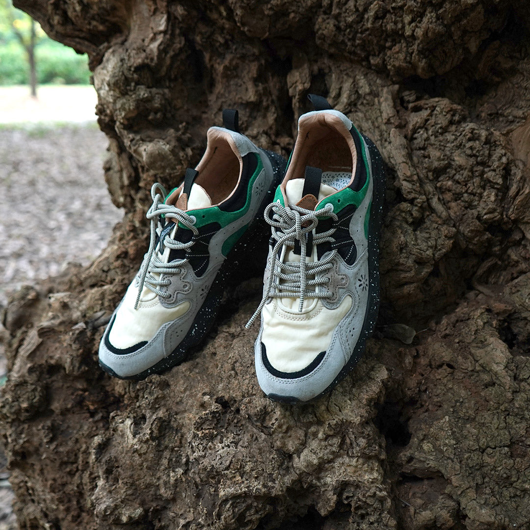 FLOWER MOUNTAIN / YAMANO3 Pig Suede × Nylon Sneakers