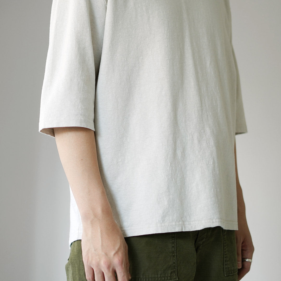 KEMA DESIGNS / Hemp Cotton Key-Neck T-Shirt