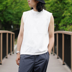blanco / L