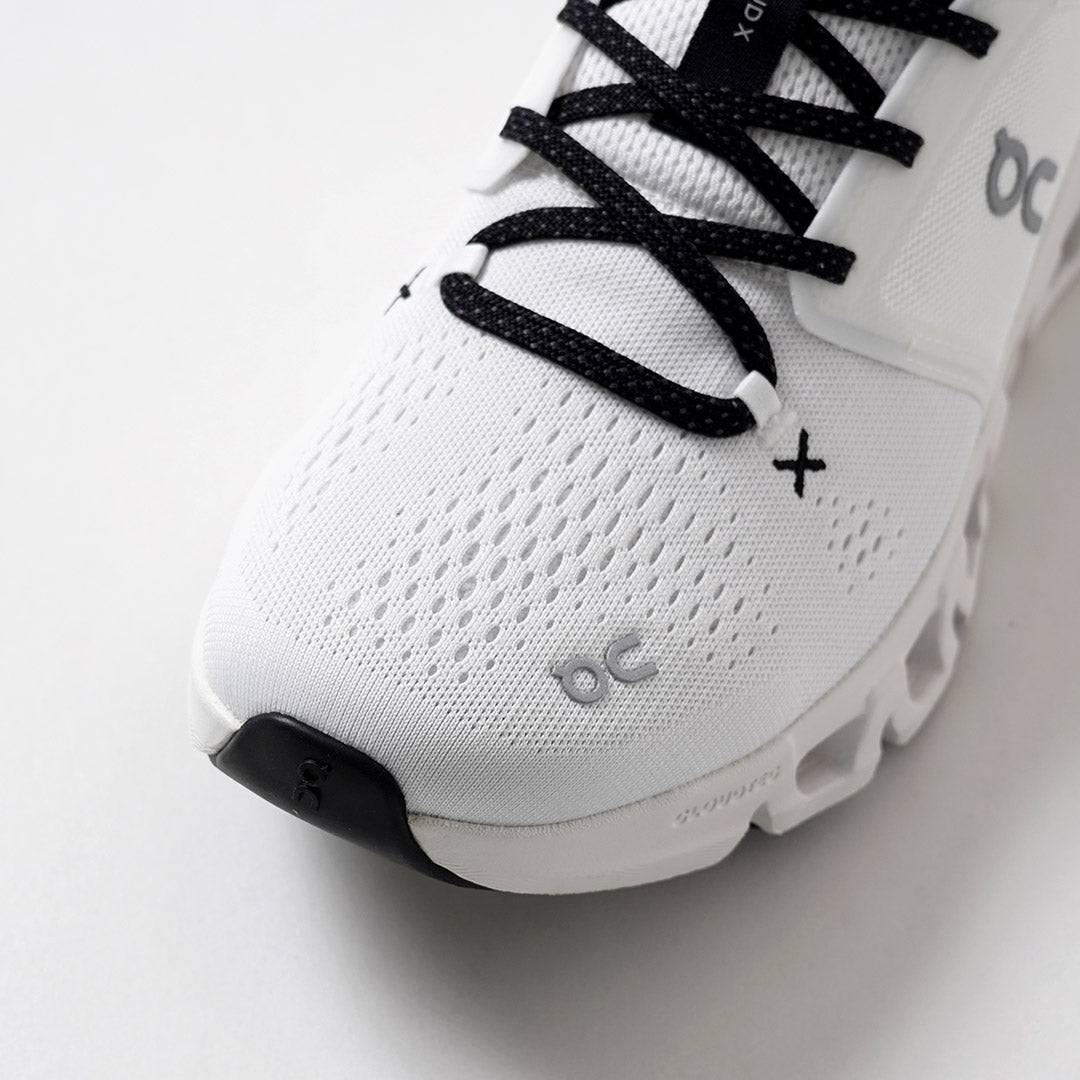 ON / Men's Cloud X 5 Sneakers