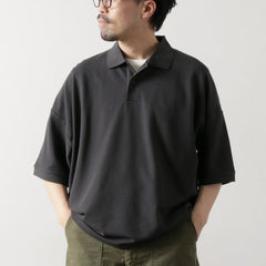 black / S