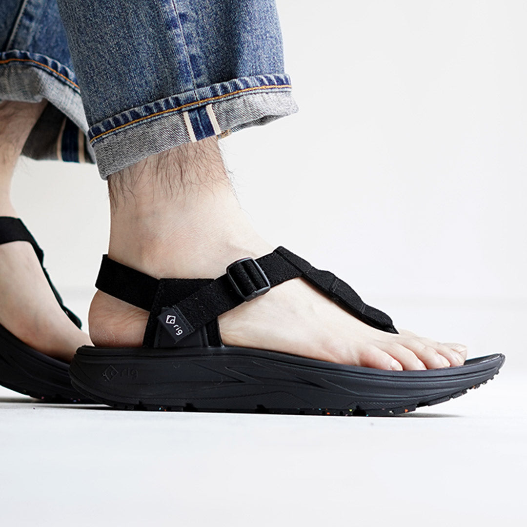 RIG FOOTWEAR / MUGUU N.V. Sandals
