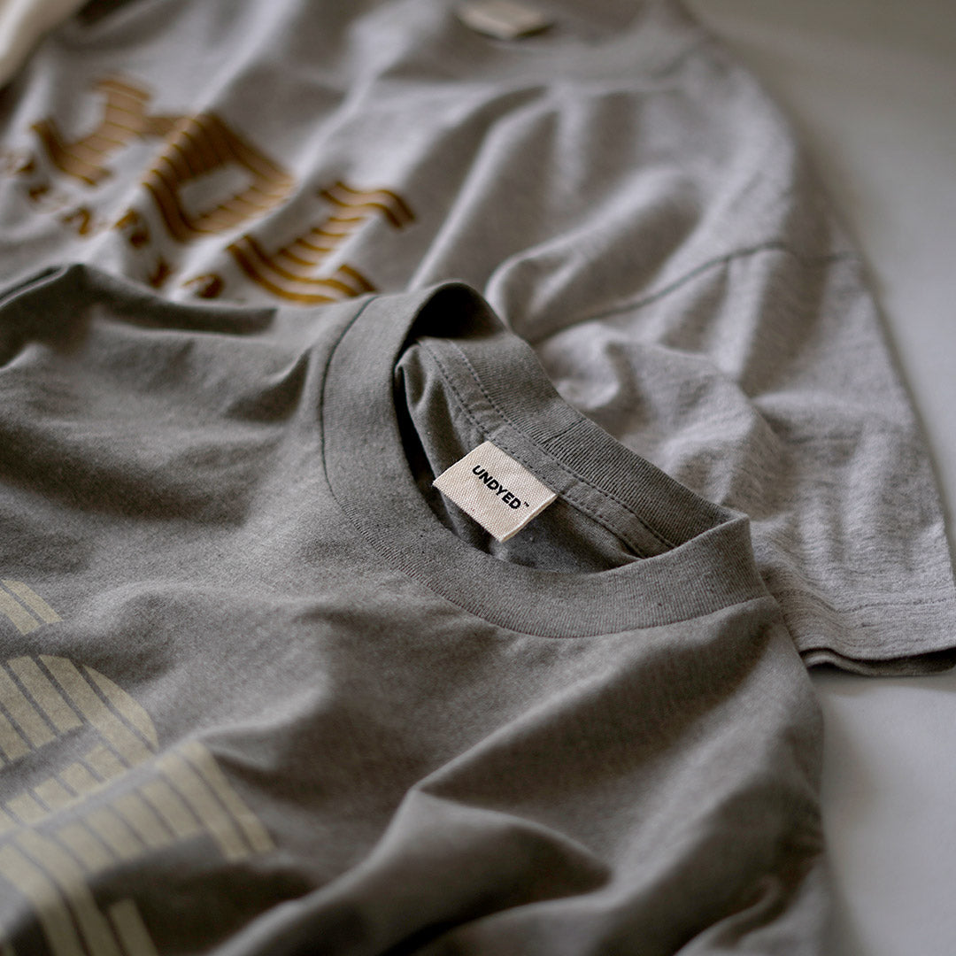 UNDYED / YOL 未染色有机棉印花 T 恤