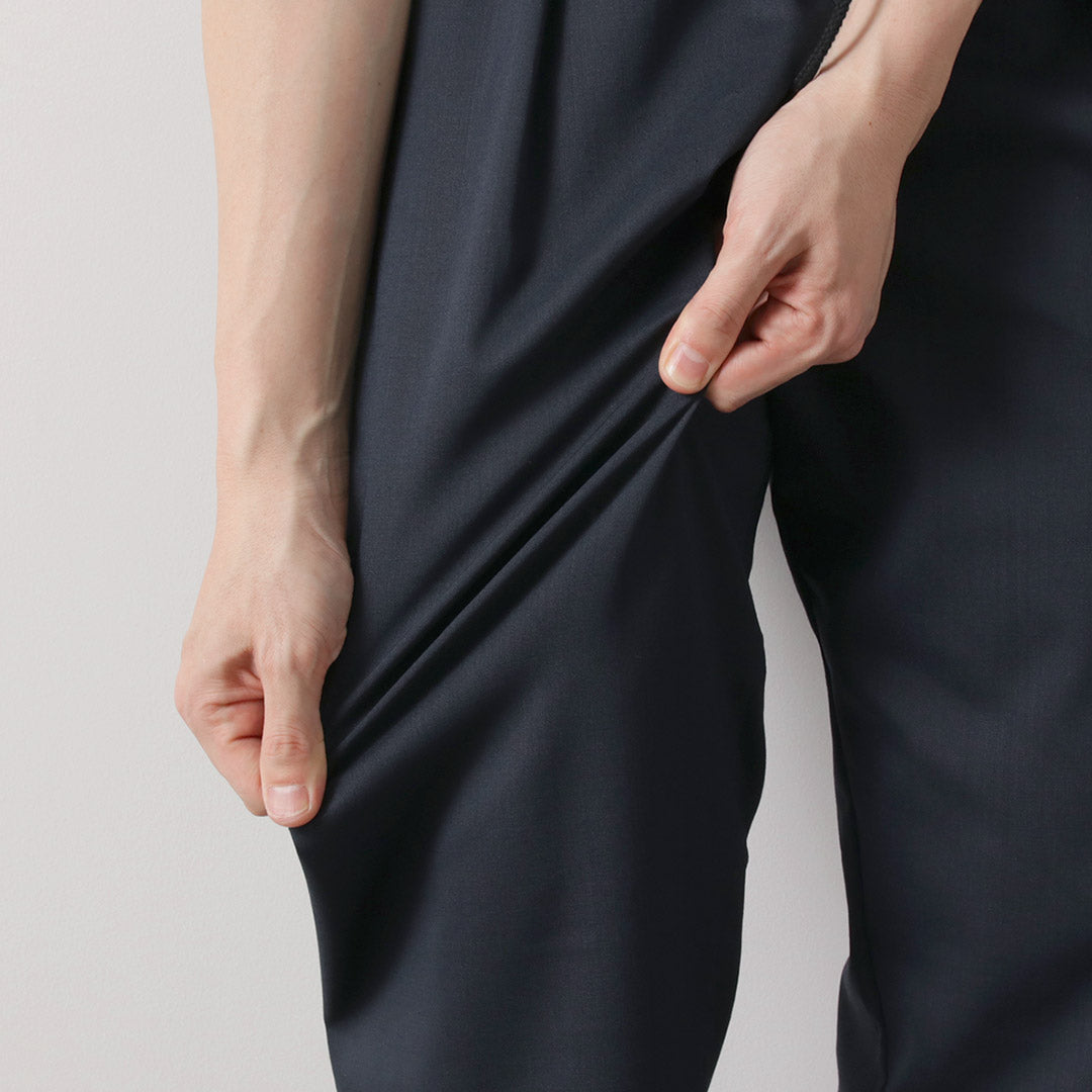 RE HECHO EN TOKIO JAPÓN / Ramie Solotex Twill Tuck Pants