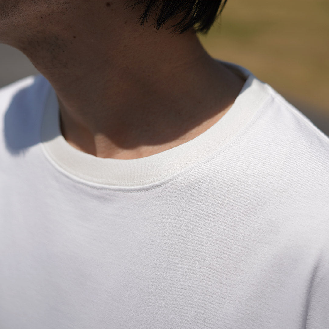 Camiseta con bolsillo sin costuras de colaboración JUGEM / RAG