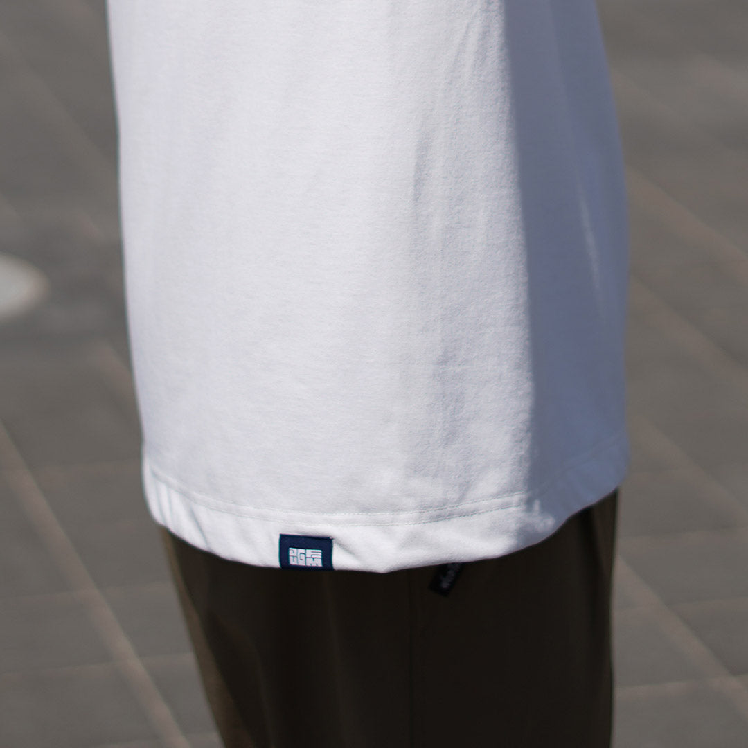 Camiseta con bolsillo sin costuras de colaboración JUGEM / RAG