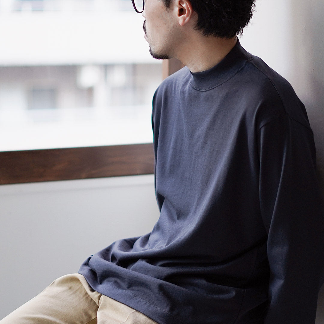 LIFiLL / Camiseta de manga larga con cuello simulado