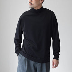 black / S
