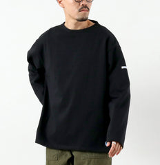 black / 3