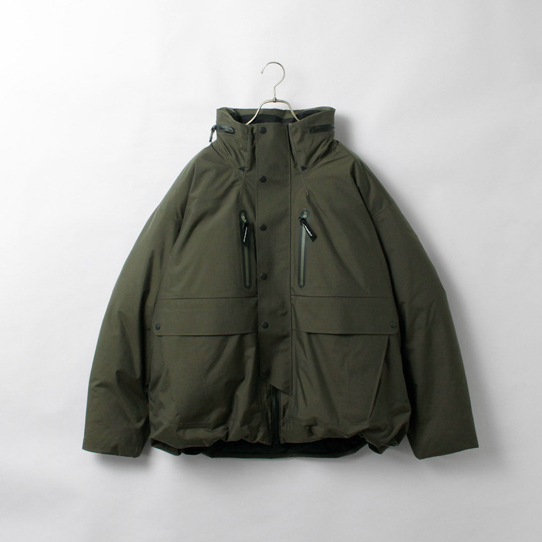 AND WANDER / Doudoune imperméable