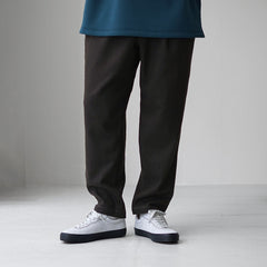 brown / M