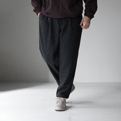 darkgray / M