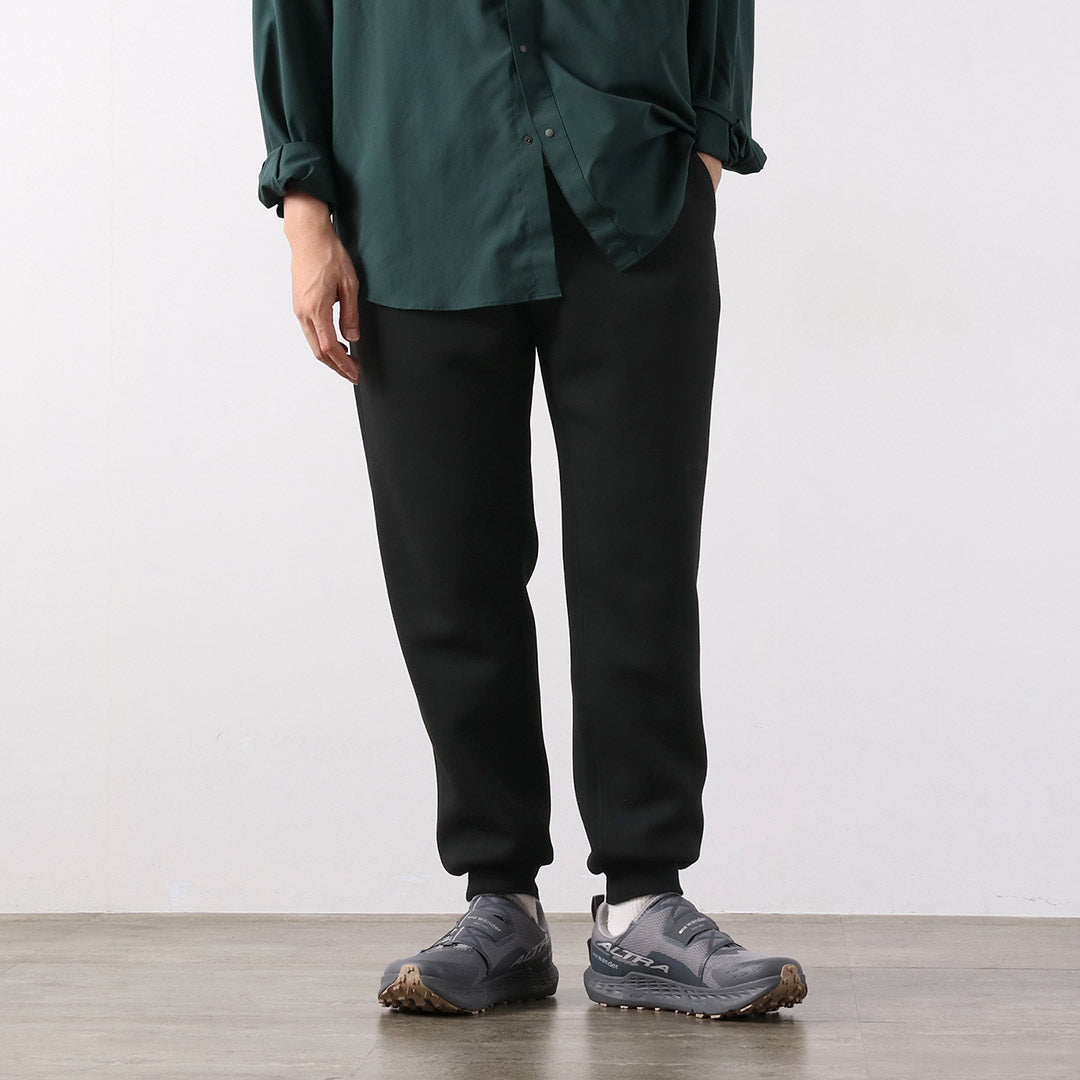 GRAMICCI / Pantalones de canalé estrechos Tech Knit