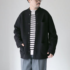 black / 1