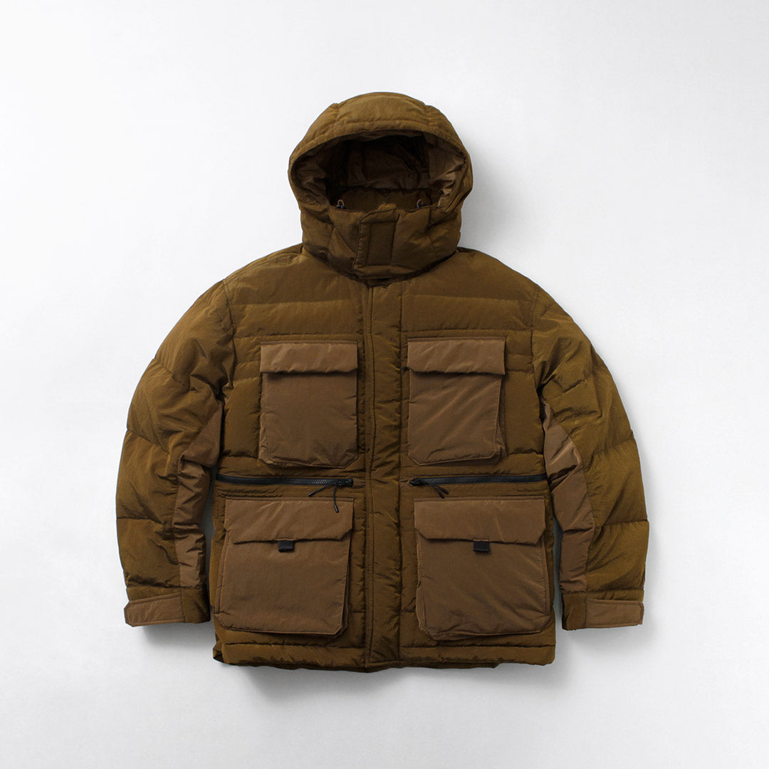 WHITE MOUNTAINEERING / TAION 콜라보레이션 립스톱 다운 재킷